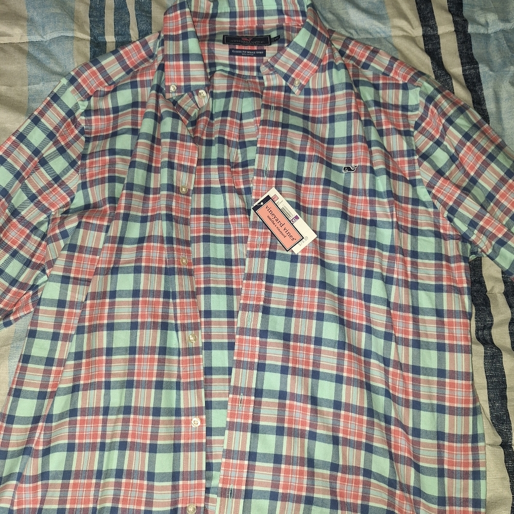 Vineyard vines